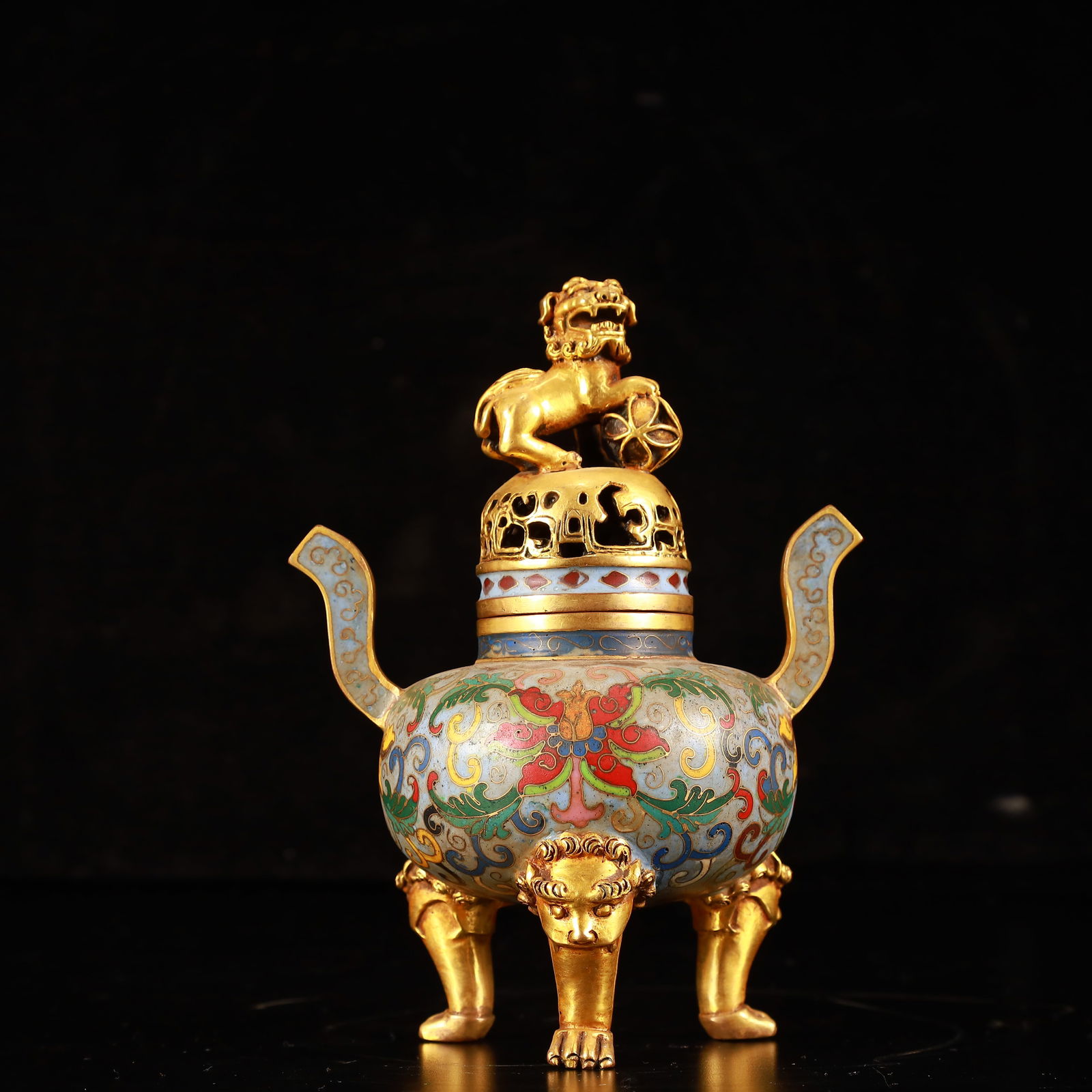 An Exquisite Cloisonne Lotus Pattern Double-Ears and Beast-Legs Censer: An Exquisite Cloisonne Lotus Pattern Double-Ears and Beast-Legs Censer,(A type of enamelware with metal wires separating colored glaze, originating in China),Qing Dynasty,China,Kangxi Six-character