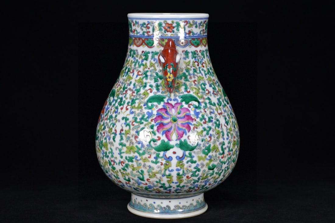 A Rare Doucai Flower Pattern Beast-Ears Jar - 2