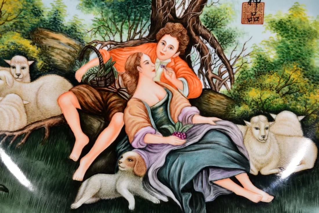 A Huge Enamel Figure Pattern Plate - 4