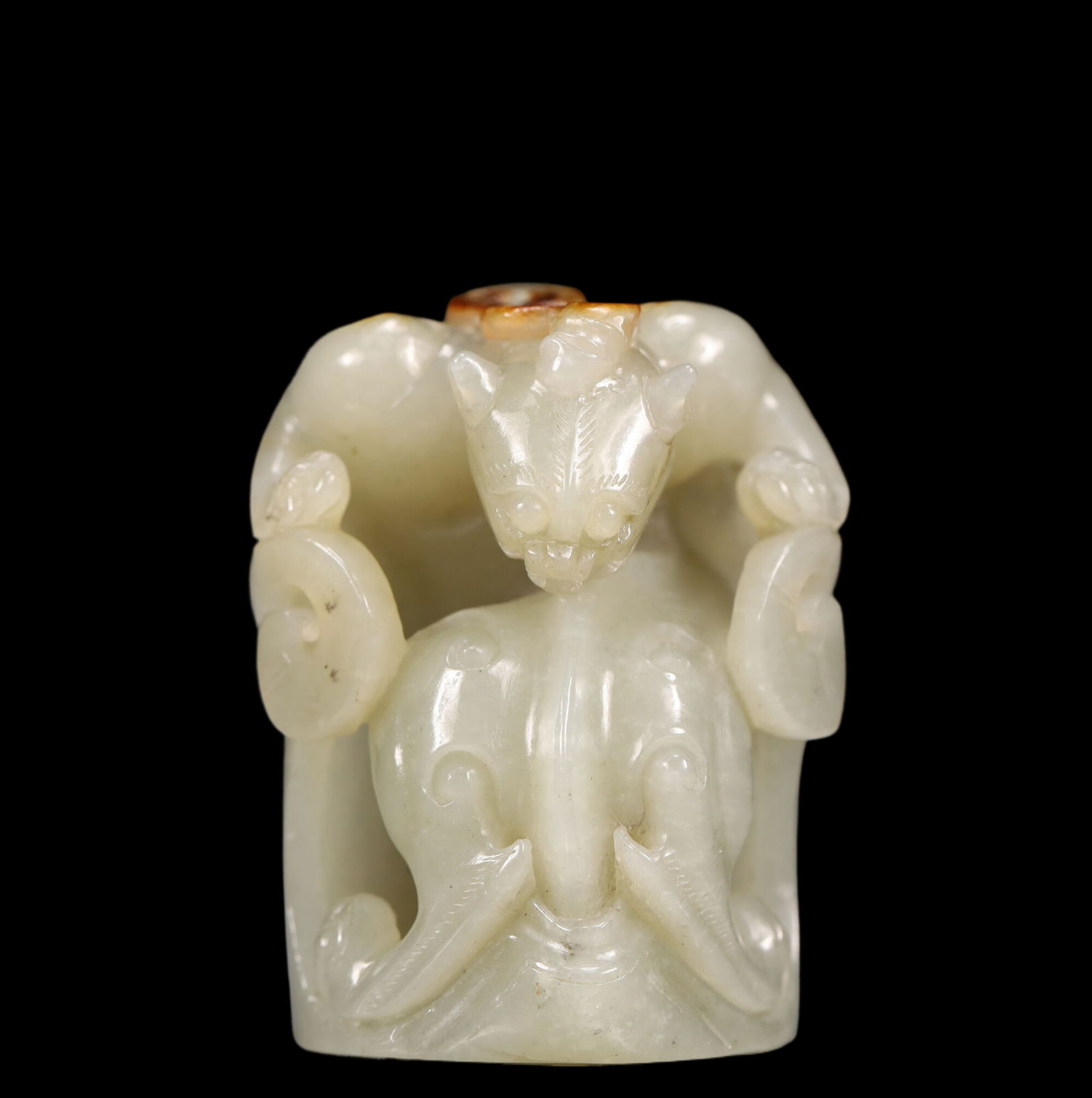 An Exquisite Sapphire Auspicious Beast Ornament: An Exquisite Sapphire Auspicious Beast Ornament, Qing Dynasty, China, Size:1.4inx2in, Weight:104g