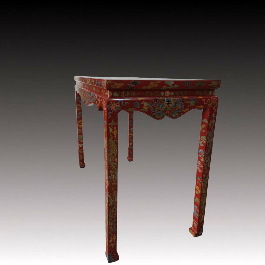 A Huge Lacquerware Auspicious Cloud and Dragon Pattern Table - 2