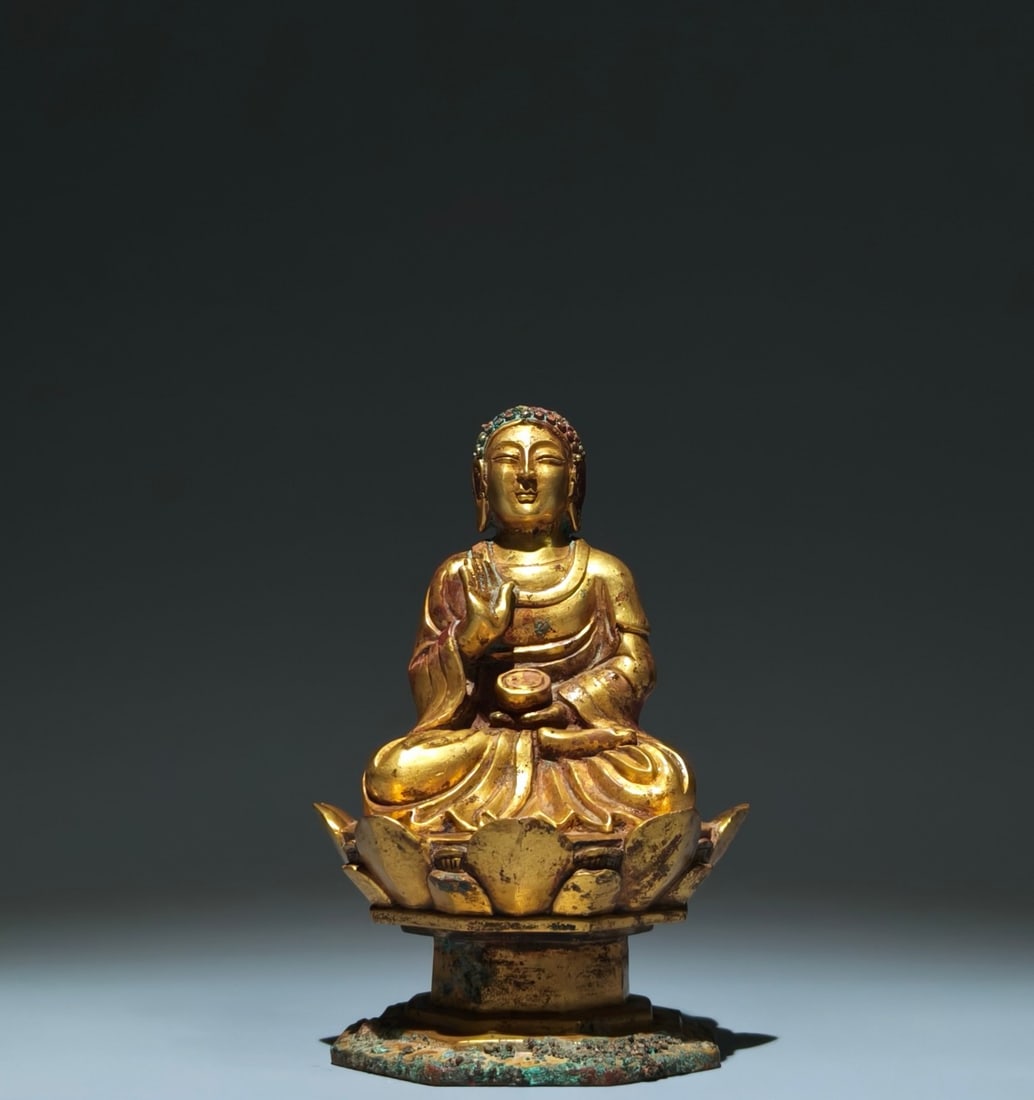 A Solemn Gilt Bronze Buddha Statue (1 of 9)