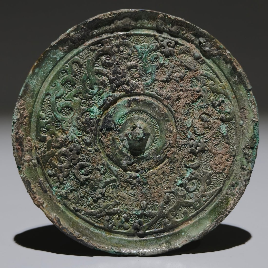An Archaic Bronze Coiling Dragon Pattern Round Mirror - 2