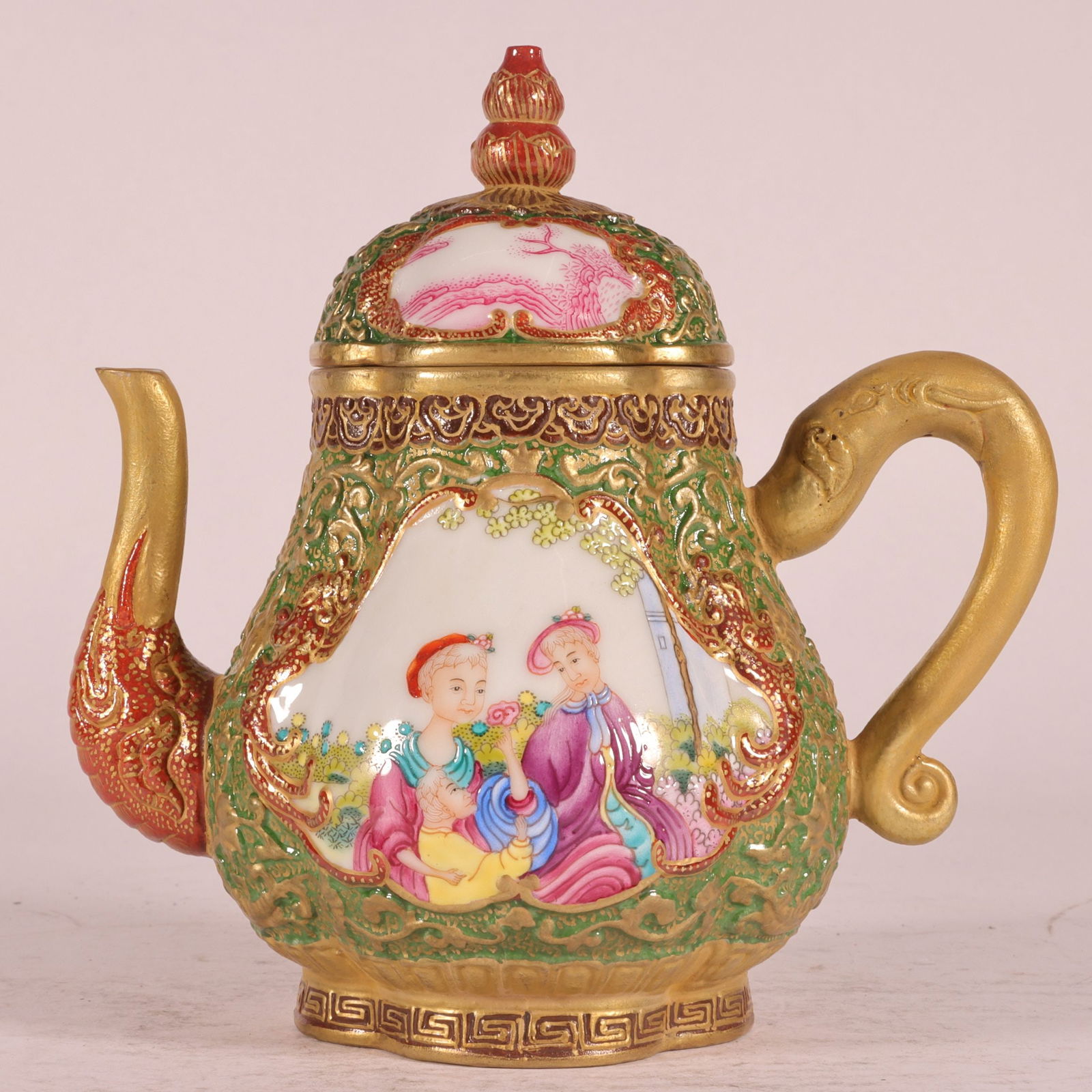 An Exquisite Enamel Green Ground Painted Gold Figure Pattern Ewer: An Exquisite Enamel Green Ground Painted Gold Figure Pattern Ewer,Qing Dynasty, China,Qianlong Four-character Mark,Size:5.1inx3.5in 