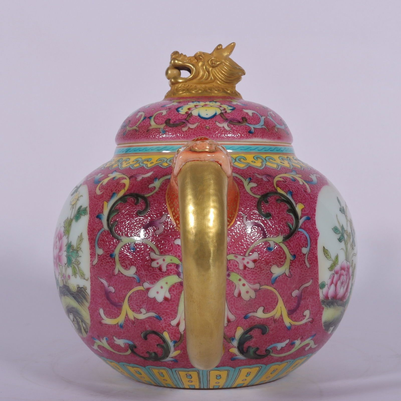 An Exquisite Famille-Rose Ruby Red-Ground Flower Pattern Ewer - 4