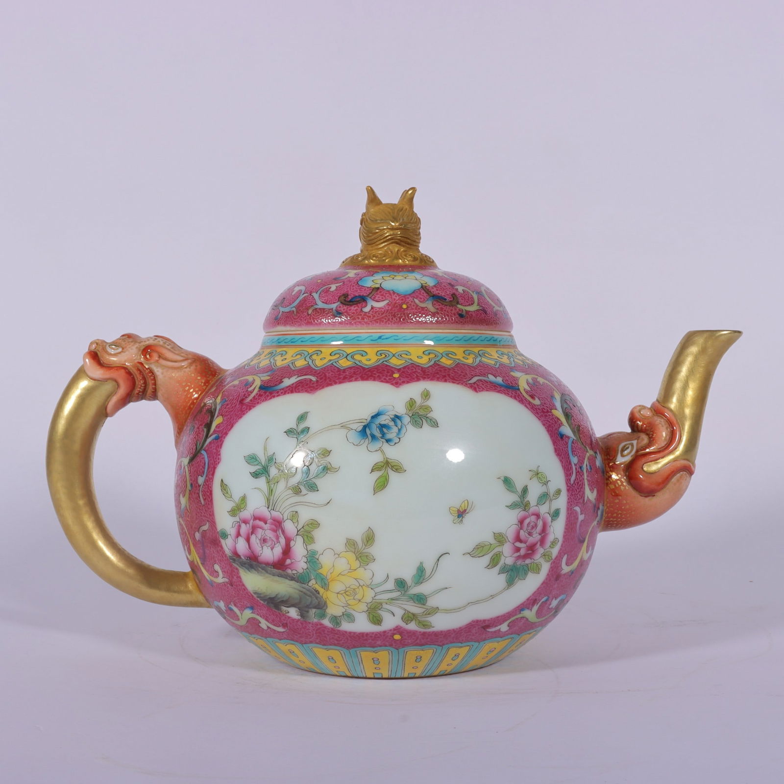 An Exquisite Famille-Rose Ruby Red-Ground Flower Pattern Ewer - 5