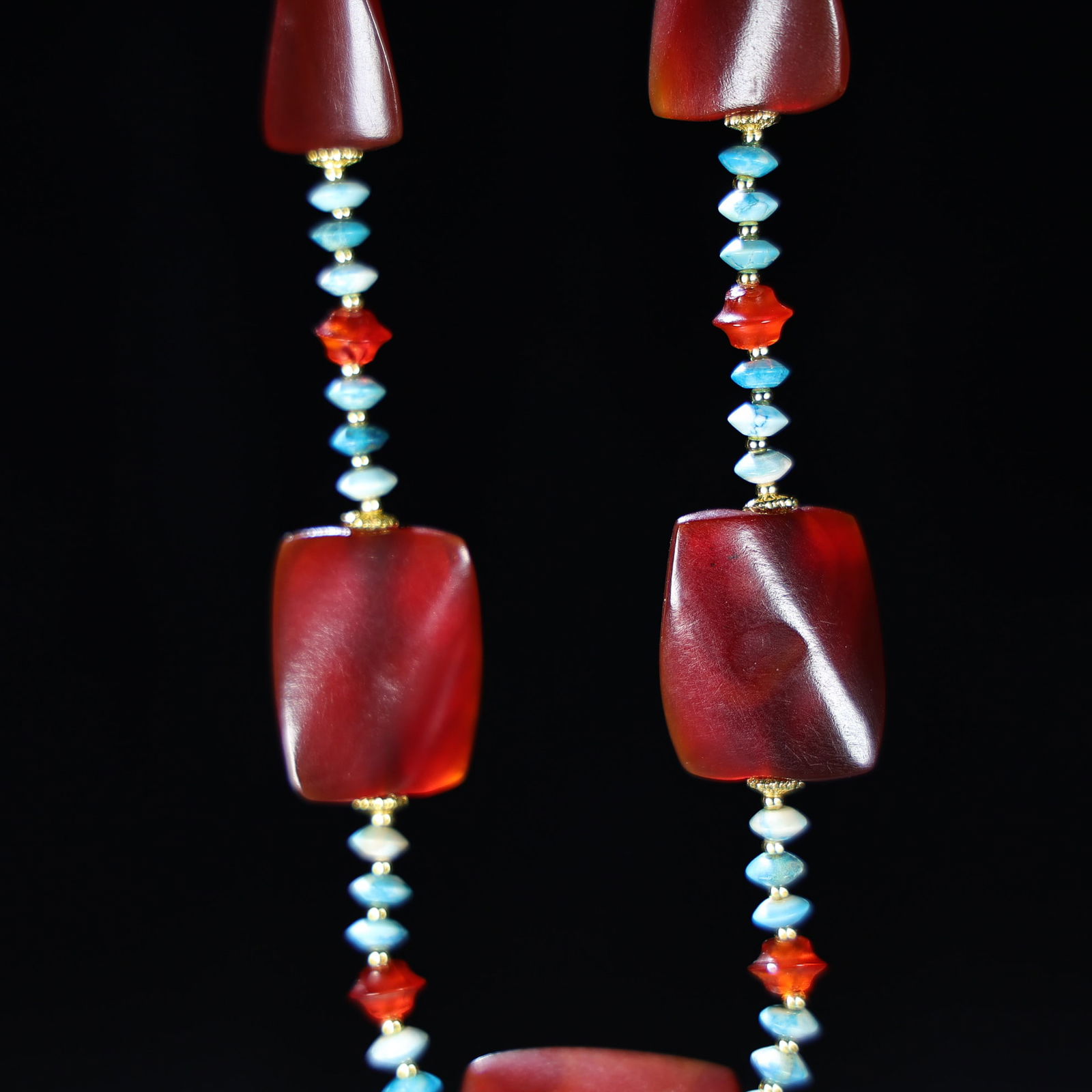 An Exquisite Agate Necklace - 9
