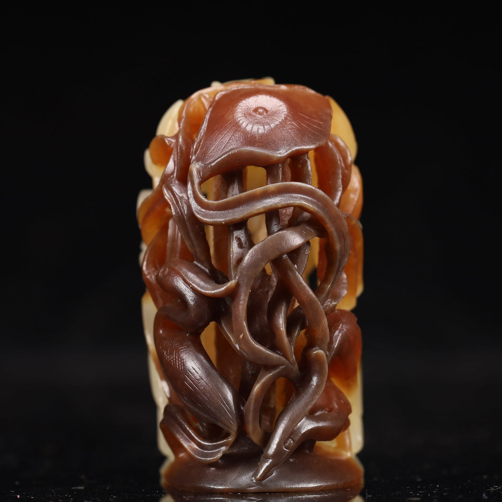 An Exquisite White Jade Crane Pattern Ornament - 3