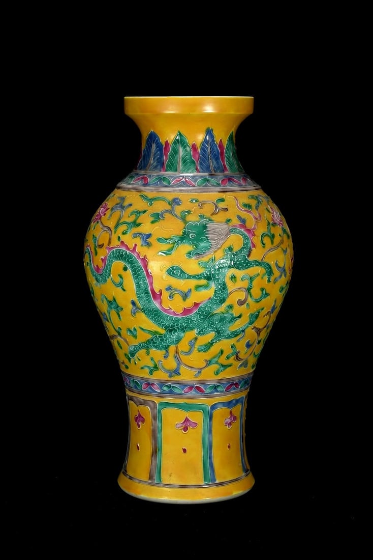 A Rare Fahua Glazed Lotus,Dragon and Phoenix Pattern Vase: A Rare Fahua Glazed Lotus,Dragon and Phoenix Pattern Vase,Qing Dynasty, China,Guangxu Six-character Mark,Size:13.8inx7.9in 