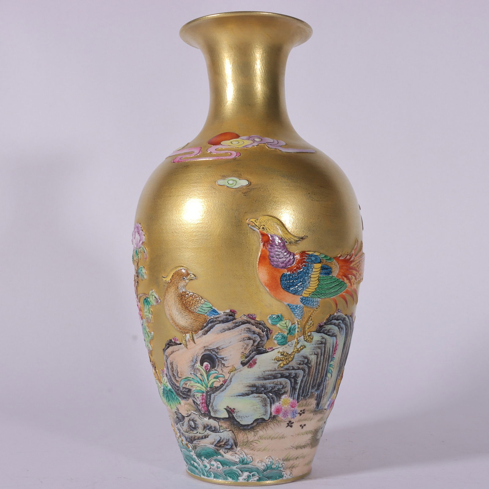 An Exquisite Enamel Gold Ground Flower and Bird Pattern Vase: An Exquisite Enamel Gold Ground Flower and Bird Pattern Vase,Qing Dynasty, China,Qianlong Six-character Mark,Size:6.5inx4.9in 