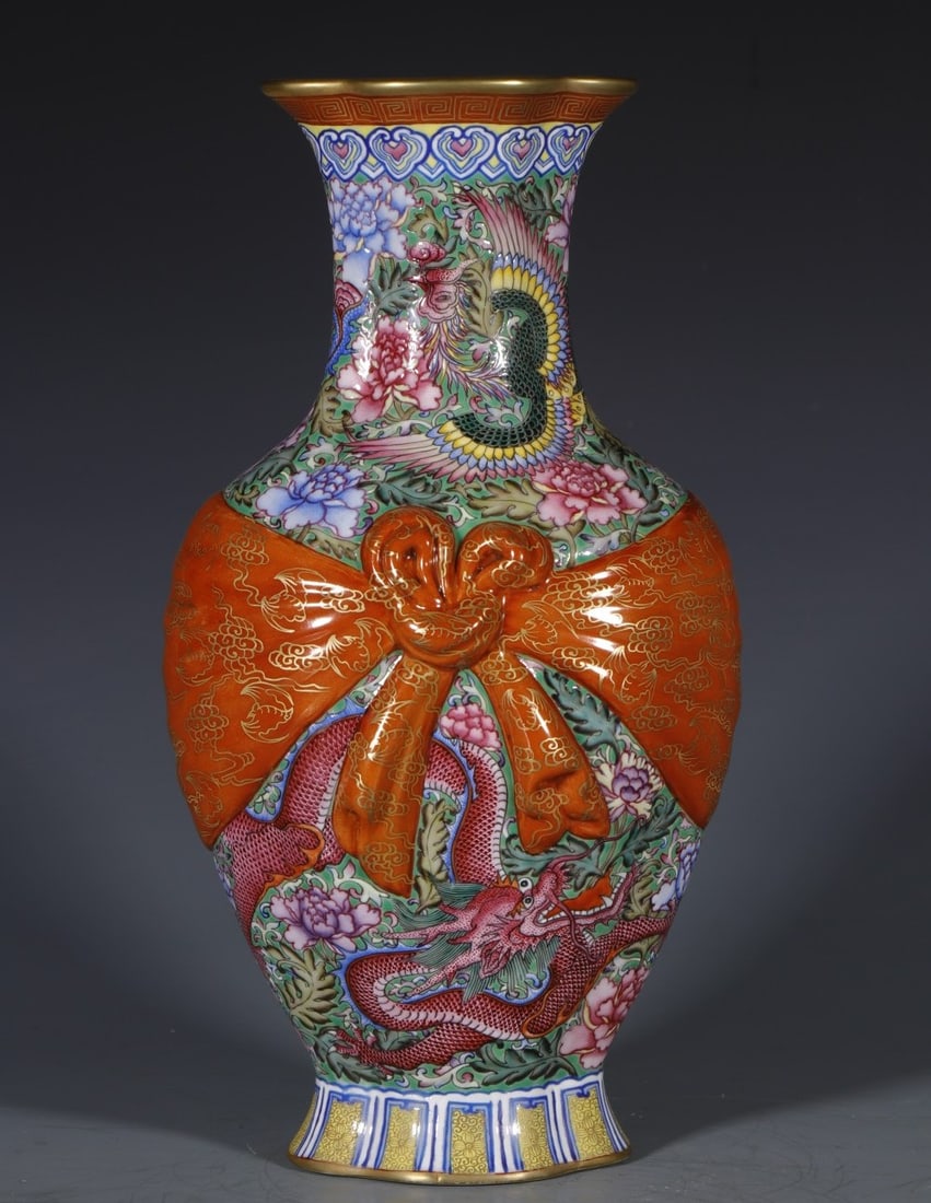 An Exquisite Enamel Painted Gold Flower,Dragon and Phoenix Pattern Vase (1 of 8)
