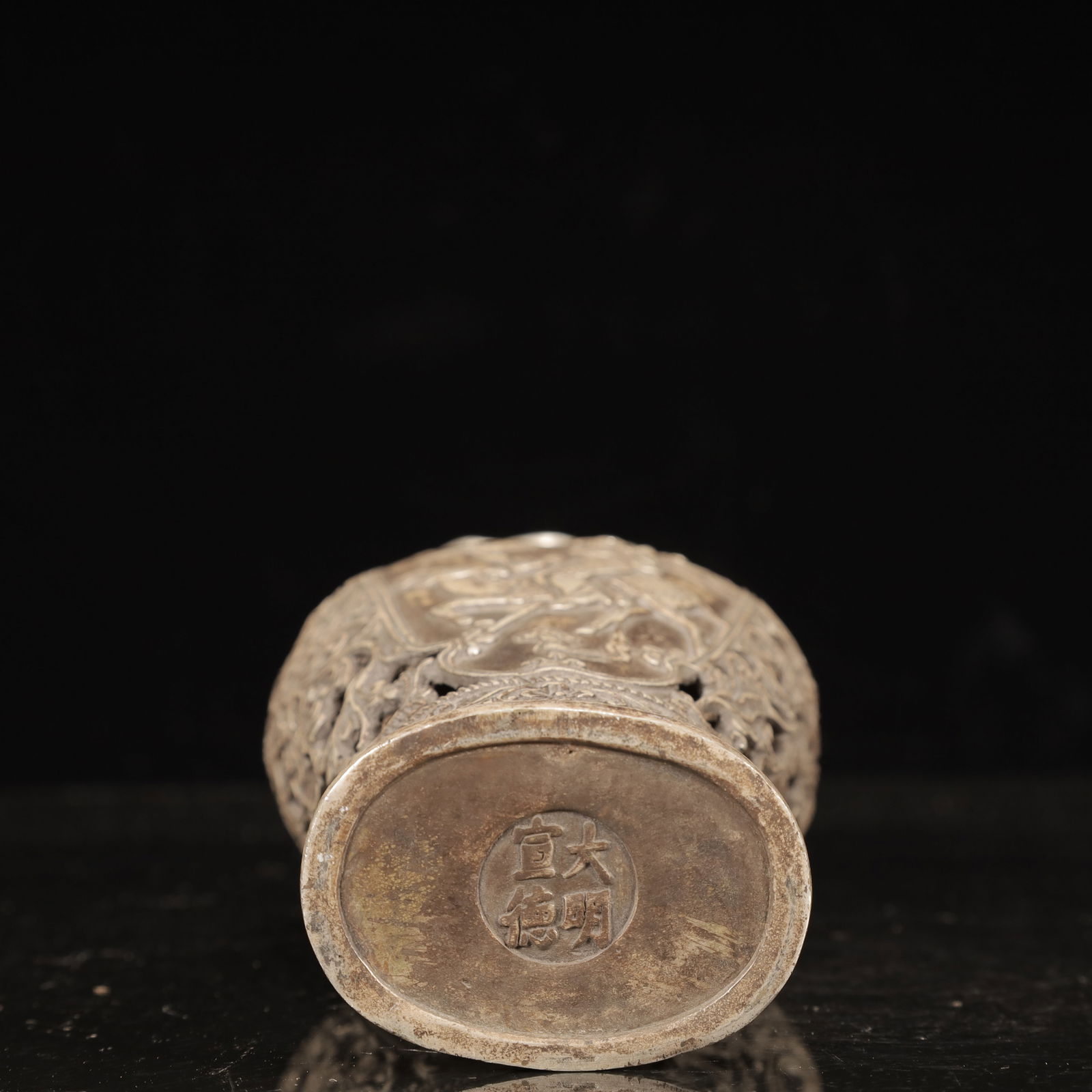 An Exquisite Silver Figure Flower Pattern Vase - 11