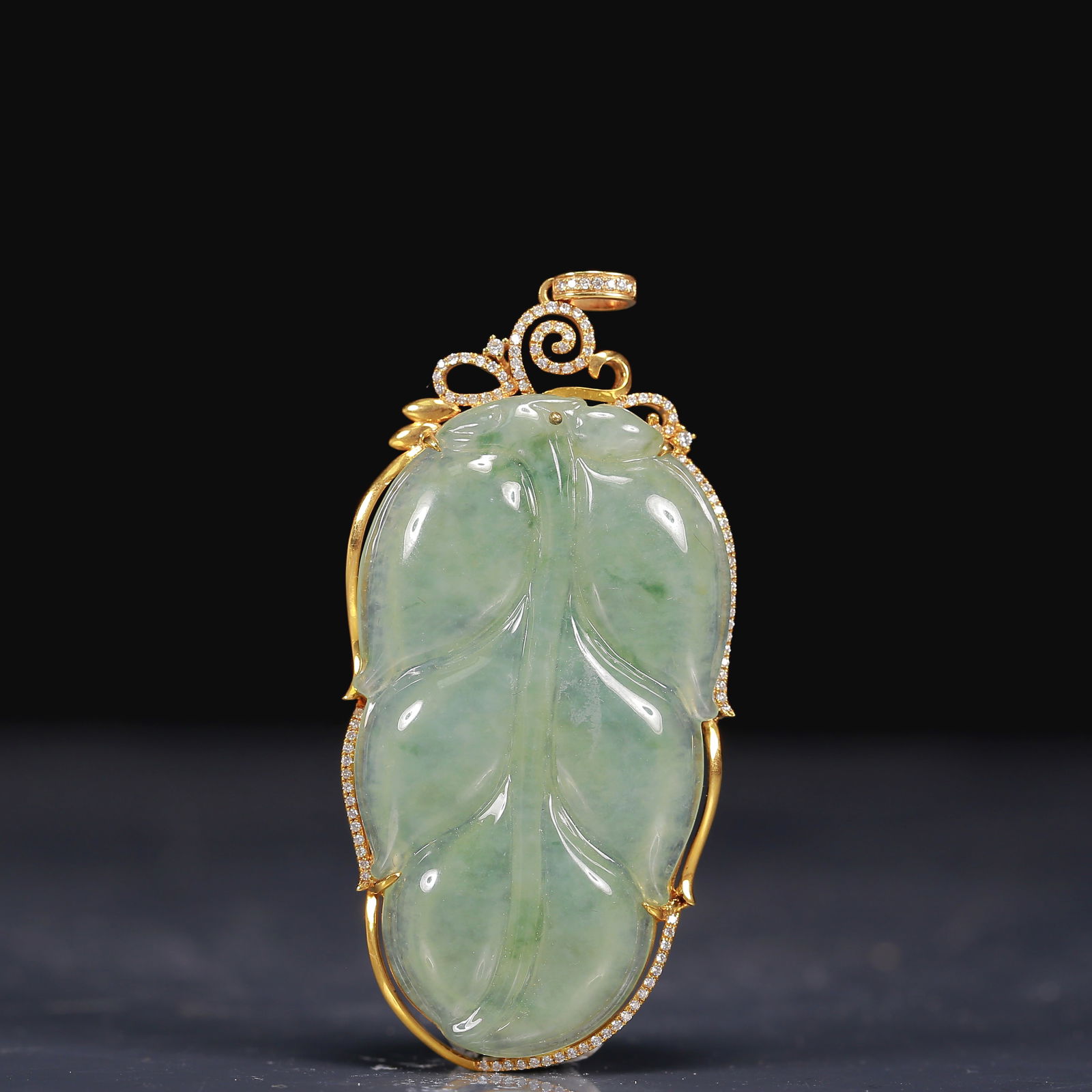18K Gold Natural Jadeite Leaf Pattern Pendant, with Natural Diamond (1 of 4)