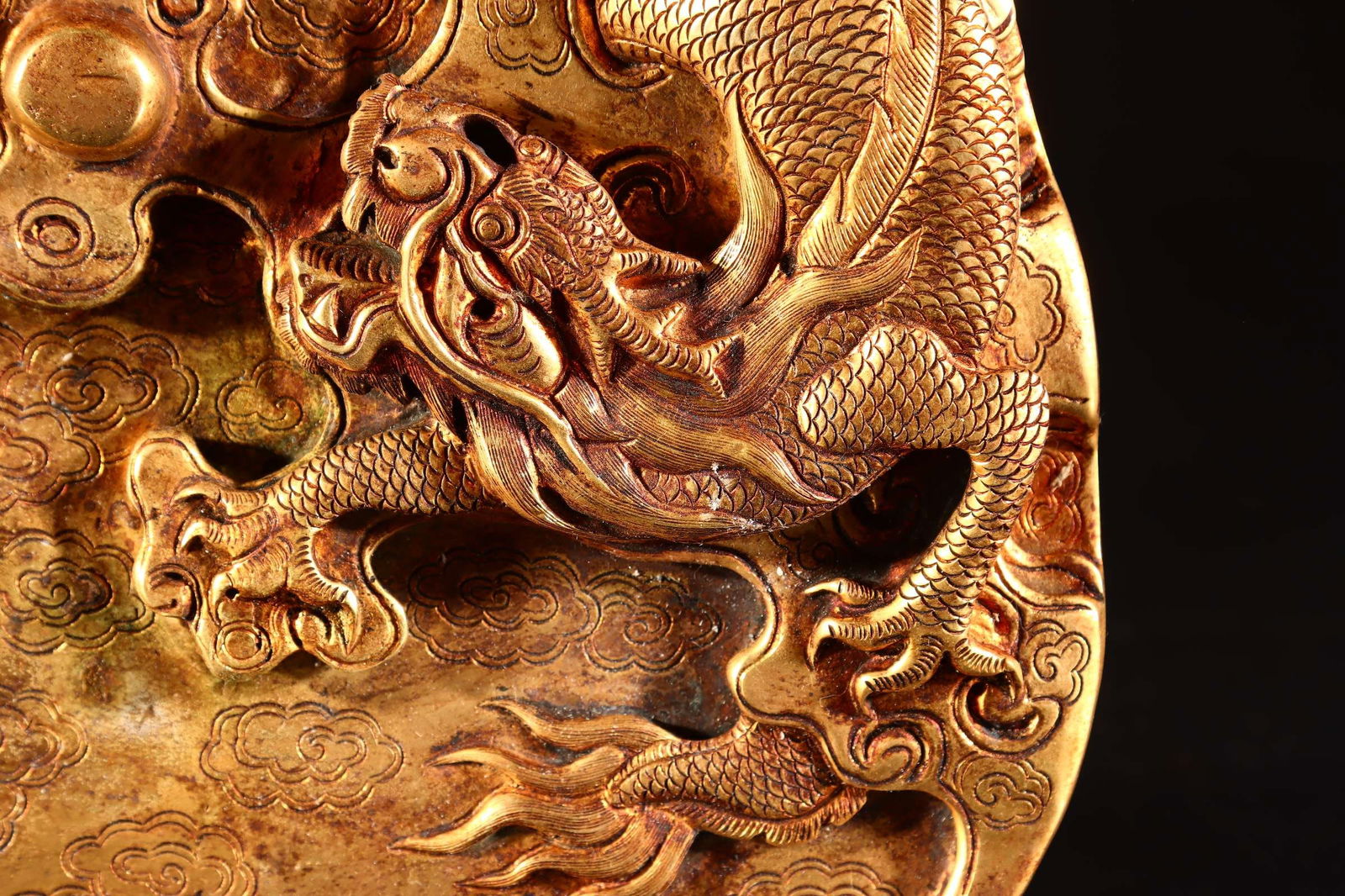 A Rare Gilt Bronze Dragon Pattern Inkstone - 2