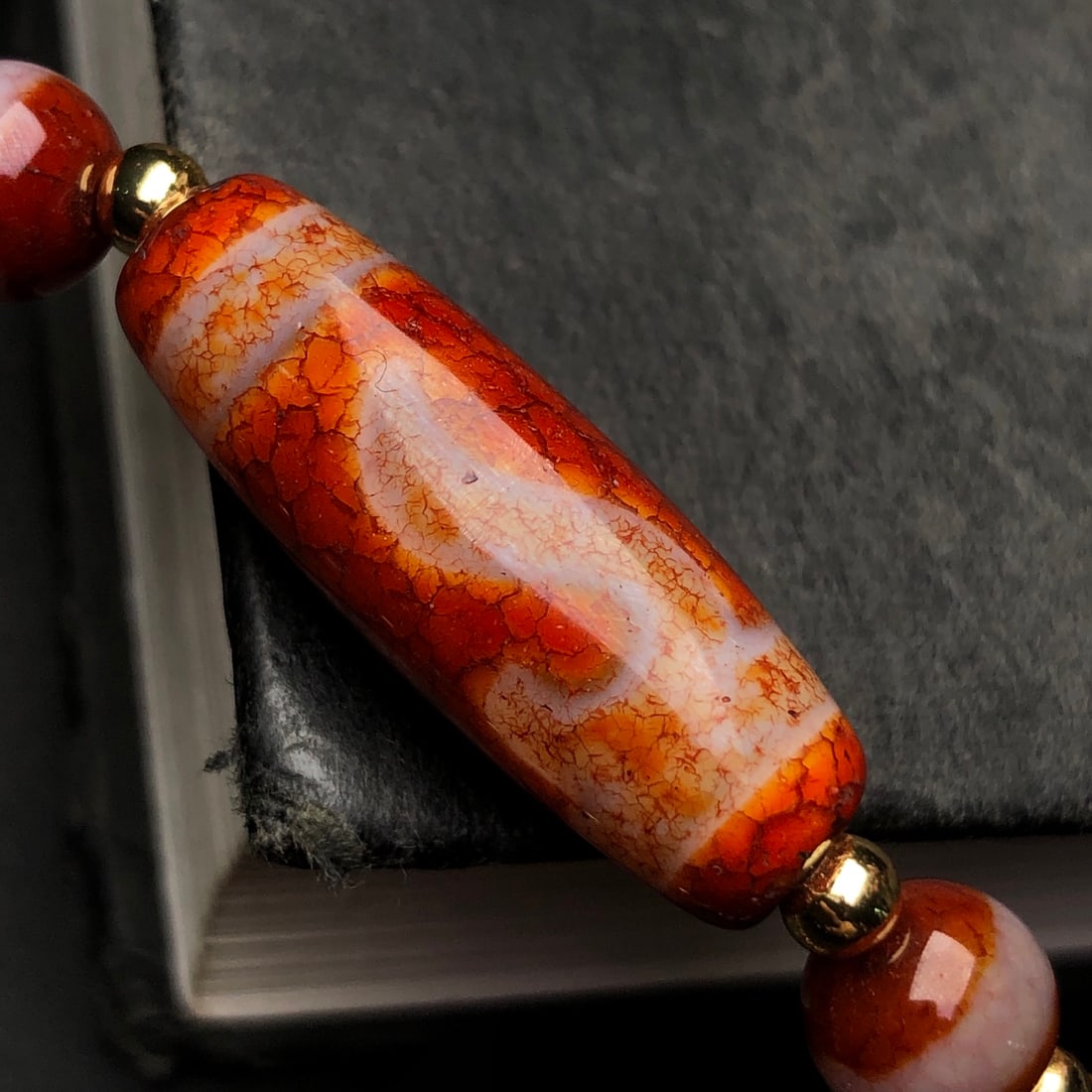 An Exquisite Dzi Bead Bracelets - 6