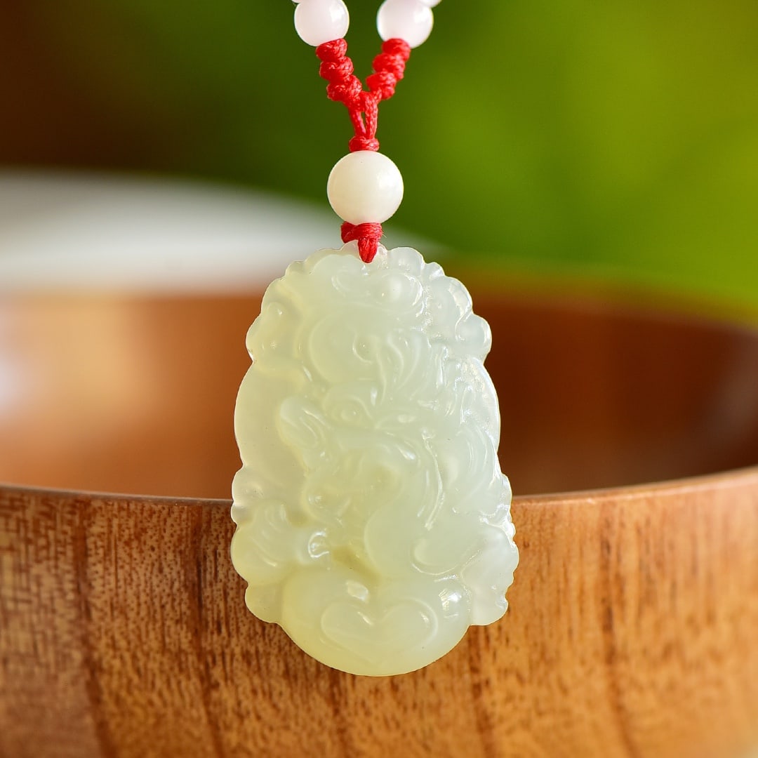An Exquisite White Jade Dragon Pattern Pendant - 4