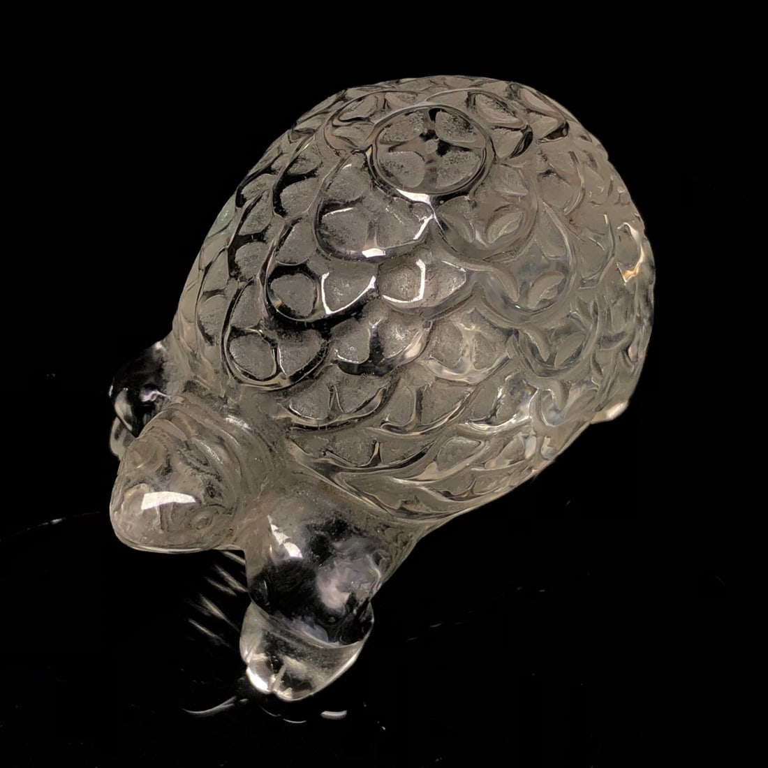 An Exquisite Crystal Turtle Ornament - 3