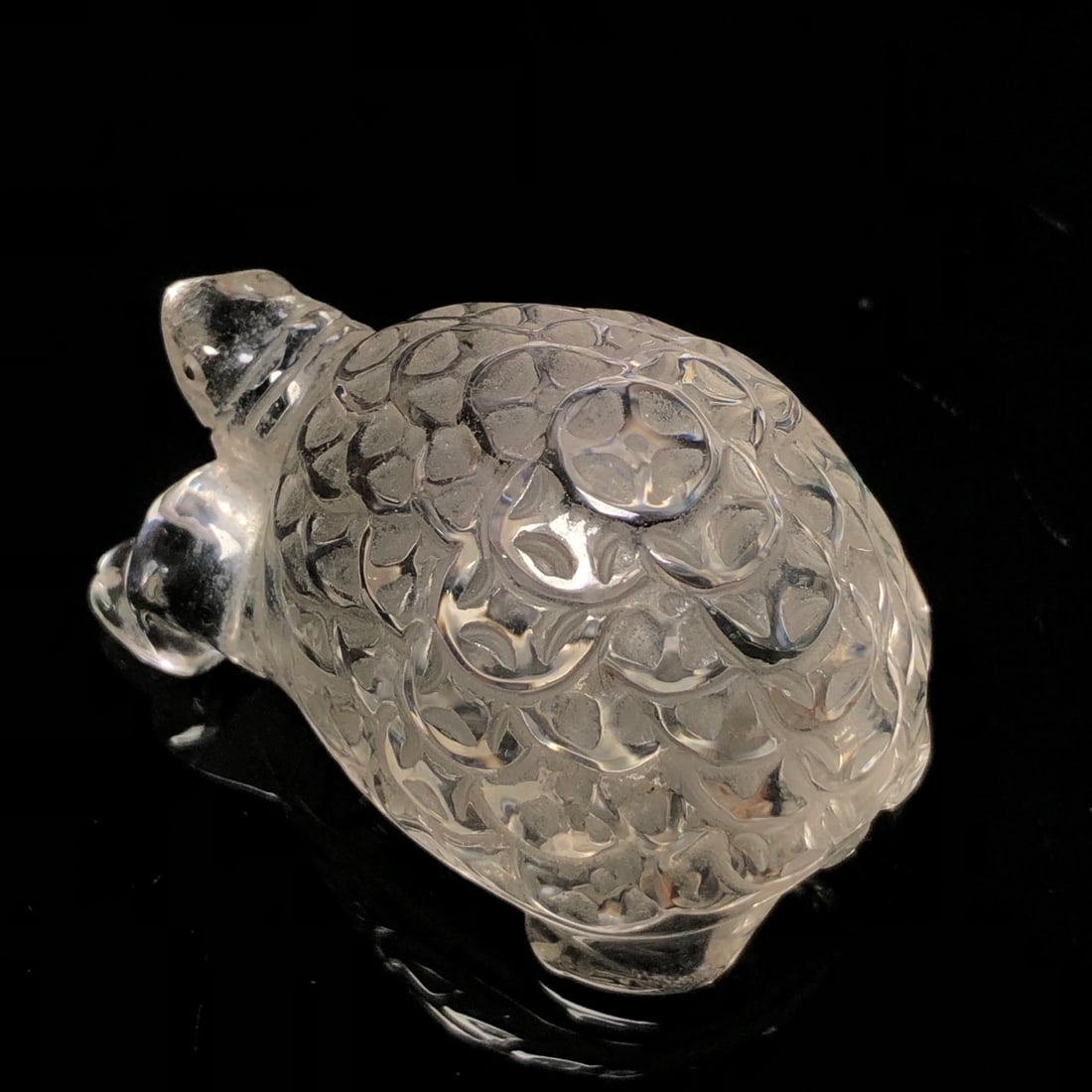 An Exquisite Crystal Turtle Ornament - 5