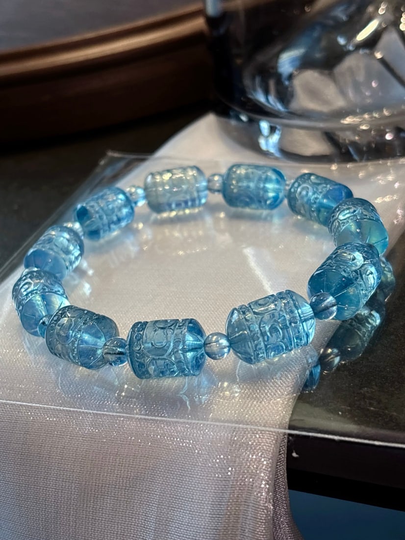 An Exquisite Aquamarine Bracelets - 2
