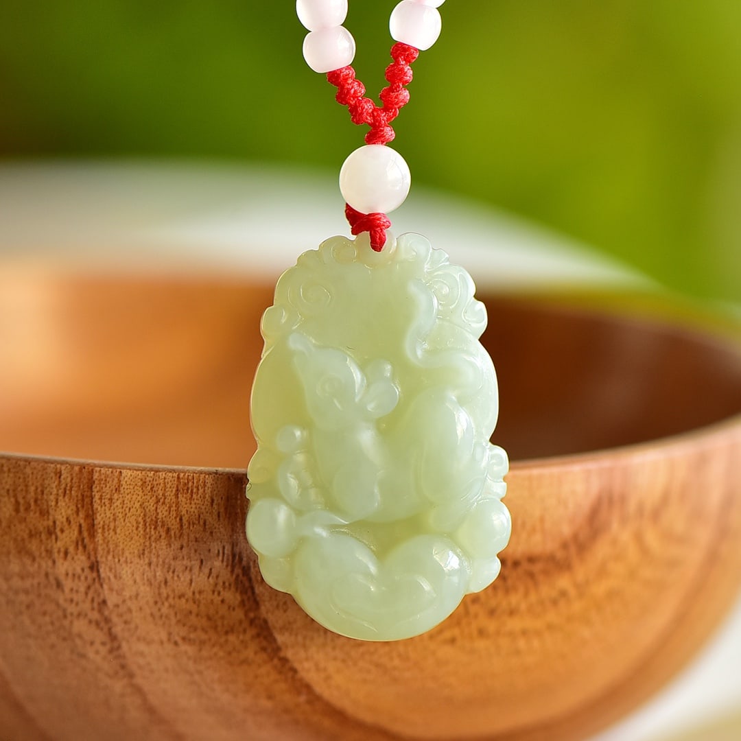 An Exquisite White Jade Mouse Pattern Pendant - 4