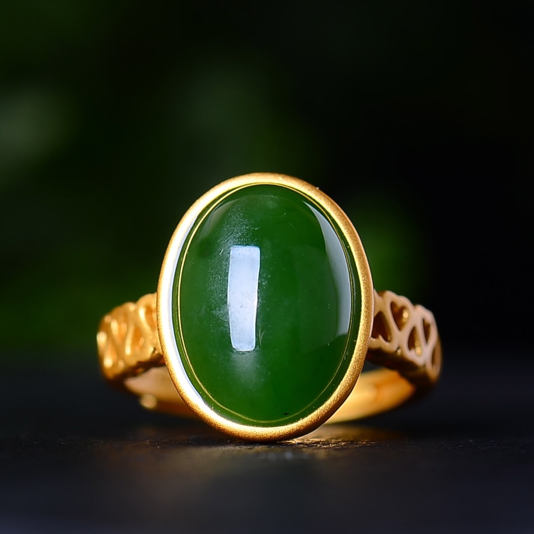An Exquisite Sterling Silver-Gold Plated Inlaid Jasper Ring: An Exquisite Sterling Silver-Gold Plated Inlaid Jasper Ring,Size:10mmx14mm 纯银镀金镶碧玉戒指
