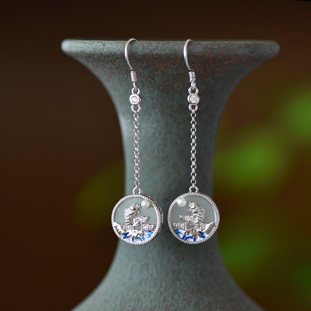 A Pair of Exquisite Sterling Silver Inlaid White Jade Enamel Earrings, Inlaid Pearl: A Pair of Exquisite Sterling Silver Inlaid White Jade Enamel Earrings, Inlaid Pearl,Size:12mmx12mm 