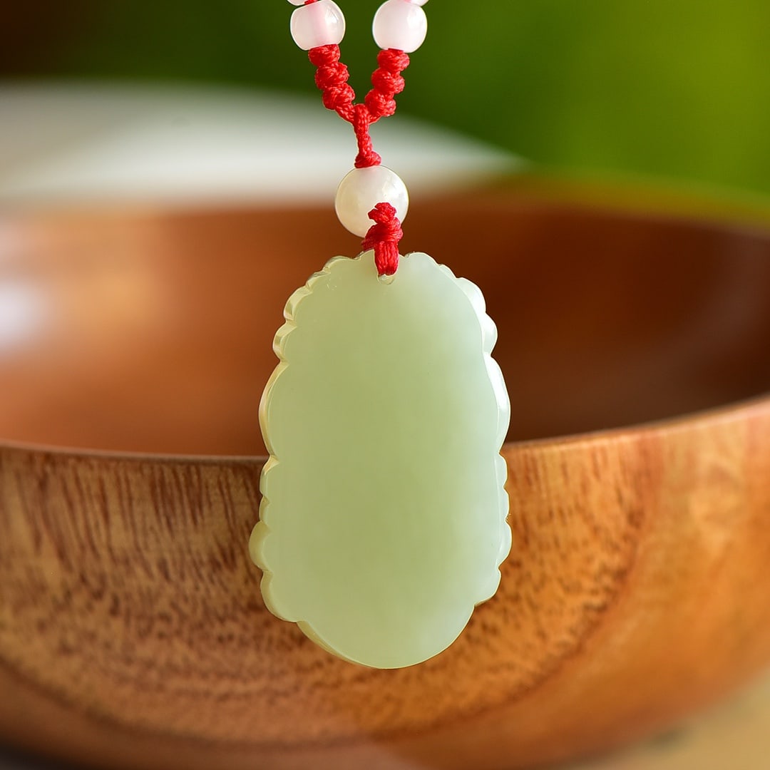 An Exquisite White Jade Snake Pattern Pendant - 5