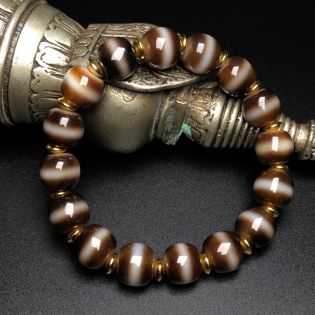 An Exquisite Agate Bracelets - 3