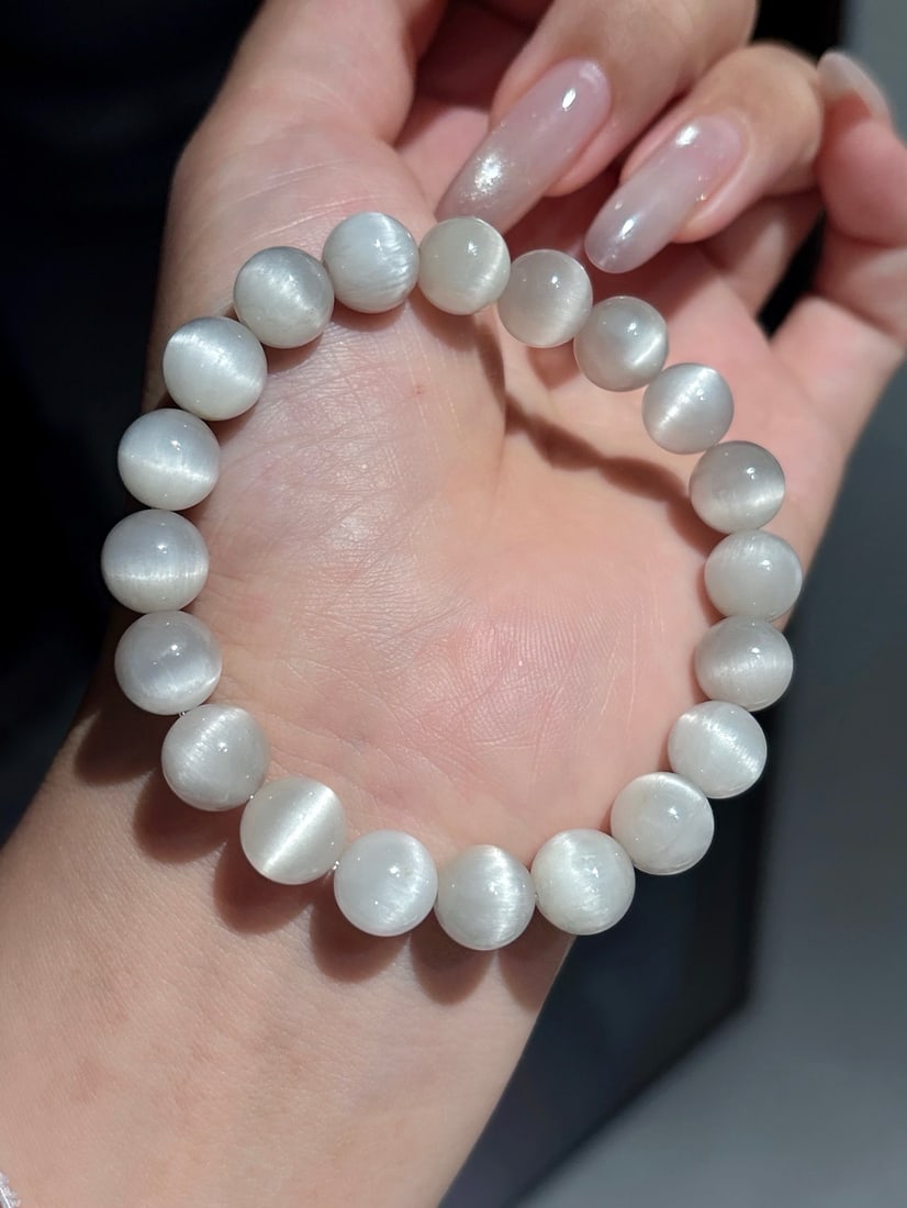 An Exquisite Crystal Bracelets - 4