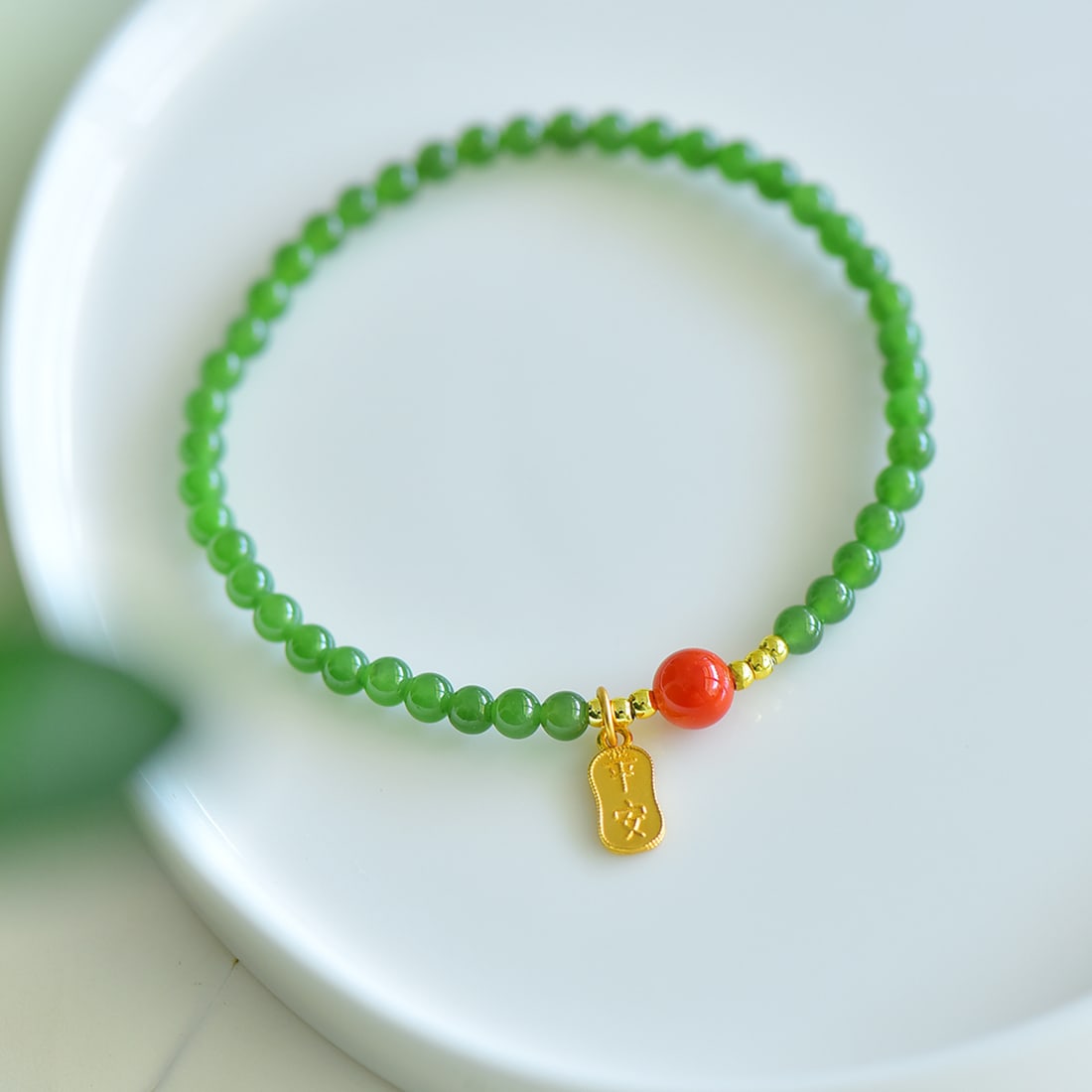 An Exquisite Jasper Bracelets - 4