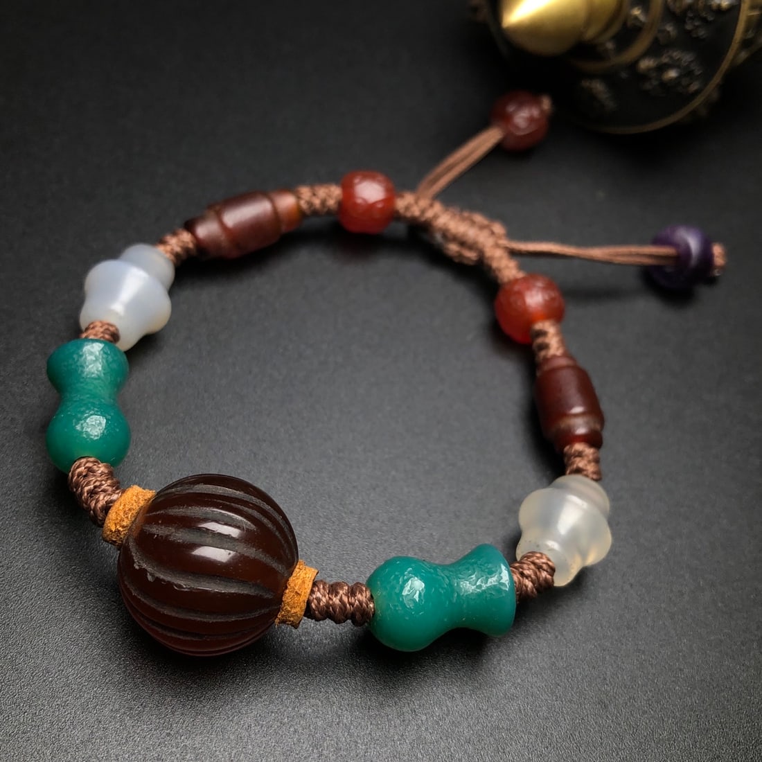 An Exquisite Agate Bracelets - 3