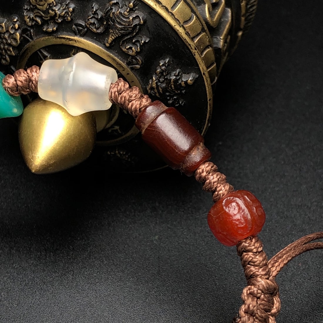 An Exquisite Agate Bracelets - 7