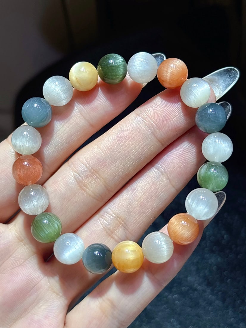 An Exquisite Crystal Bracelets - 2