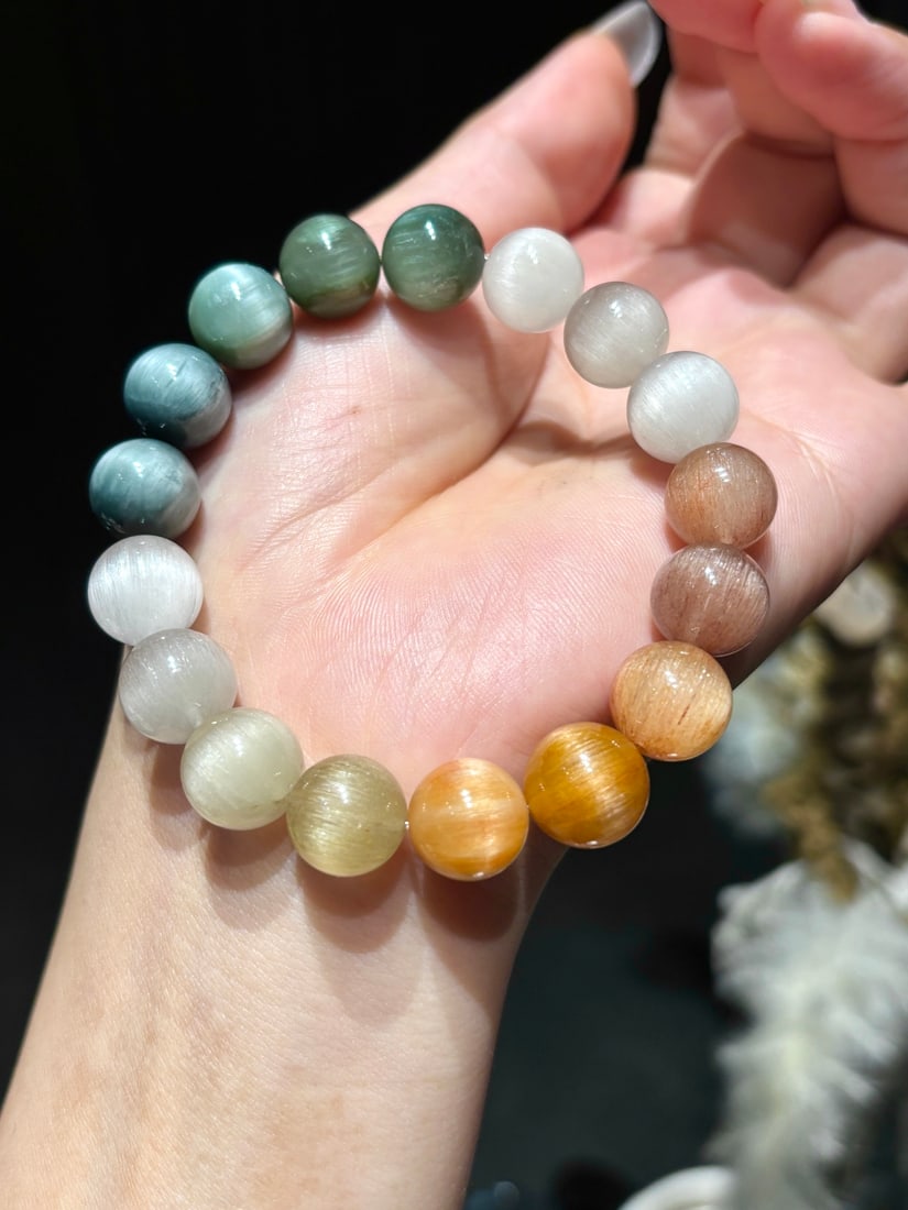 An Exquisite Crystal Bracelets - 3