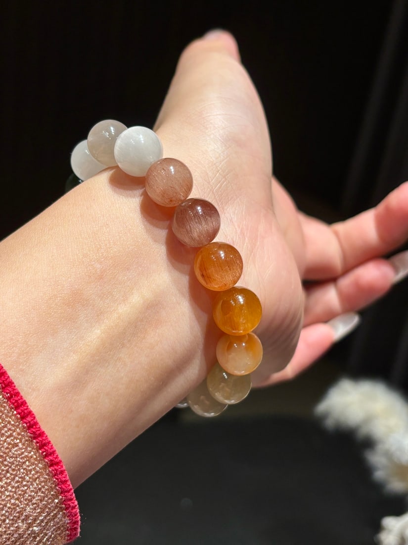 An Exquisite Crystal Bracelets - 6