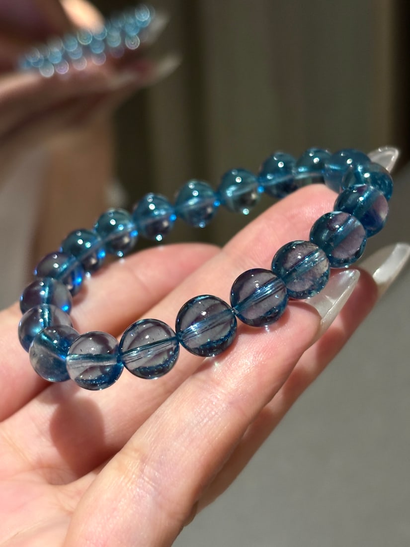 An Exquisite Aquamarine Bracelets - 3