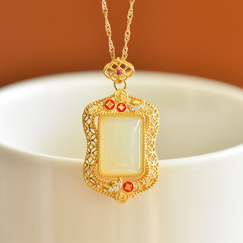 An Exquisite Sterling Silver-Gold Plated Inlaid White Jade Enamel Pendant,Inlaid Diamonds: An Exquisite Sterling Silver-Gold Plated Inlaid White Jade Enamel Pendant,Inlaid Diamonds,Size:10mmx14mm 