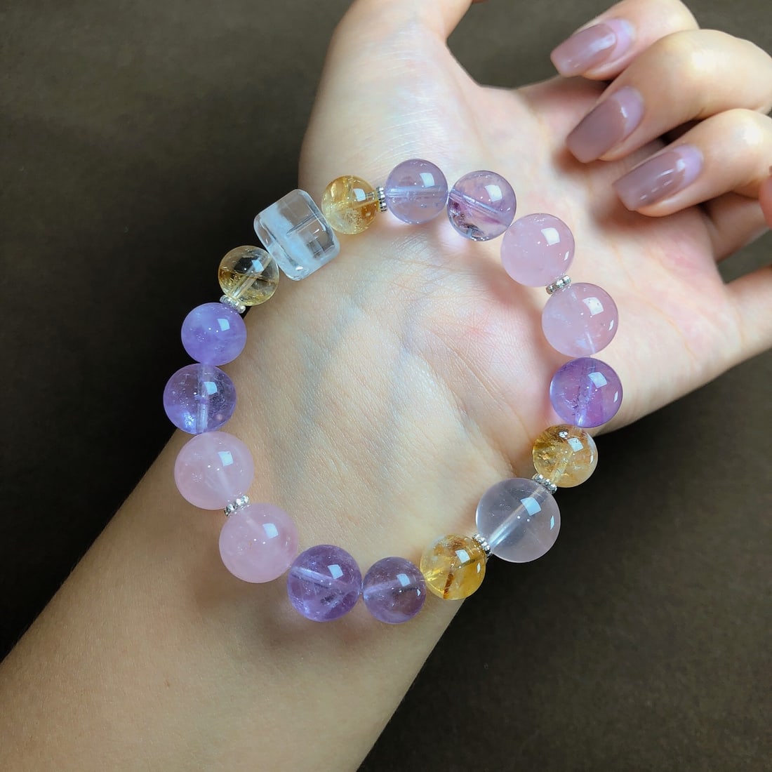 An Exquisite Crystal Bracelets - 3