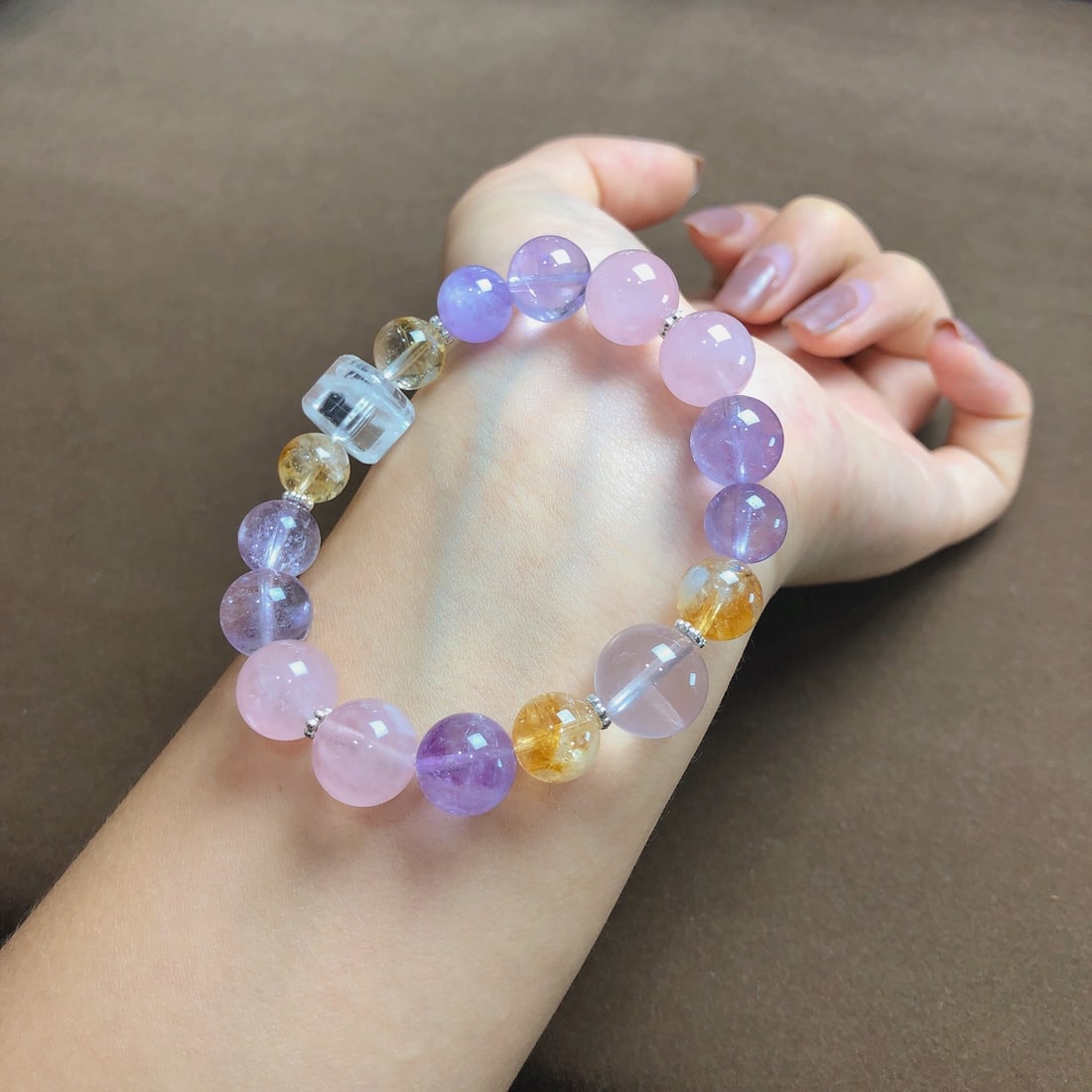 An Exquisite Crystal Bracelets - 5