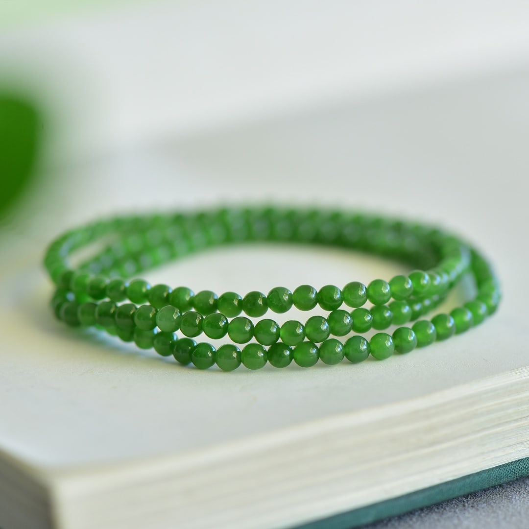 An Exquisite Jasper Bracelets - 3