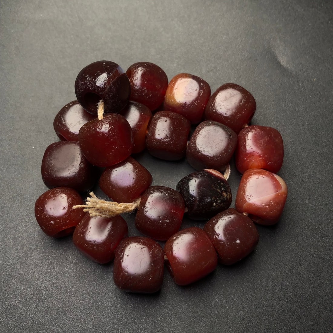 An Exquisite Agate Bracelets - 4