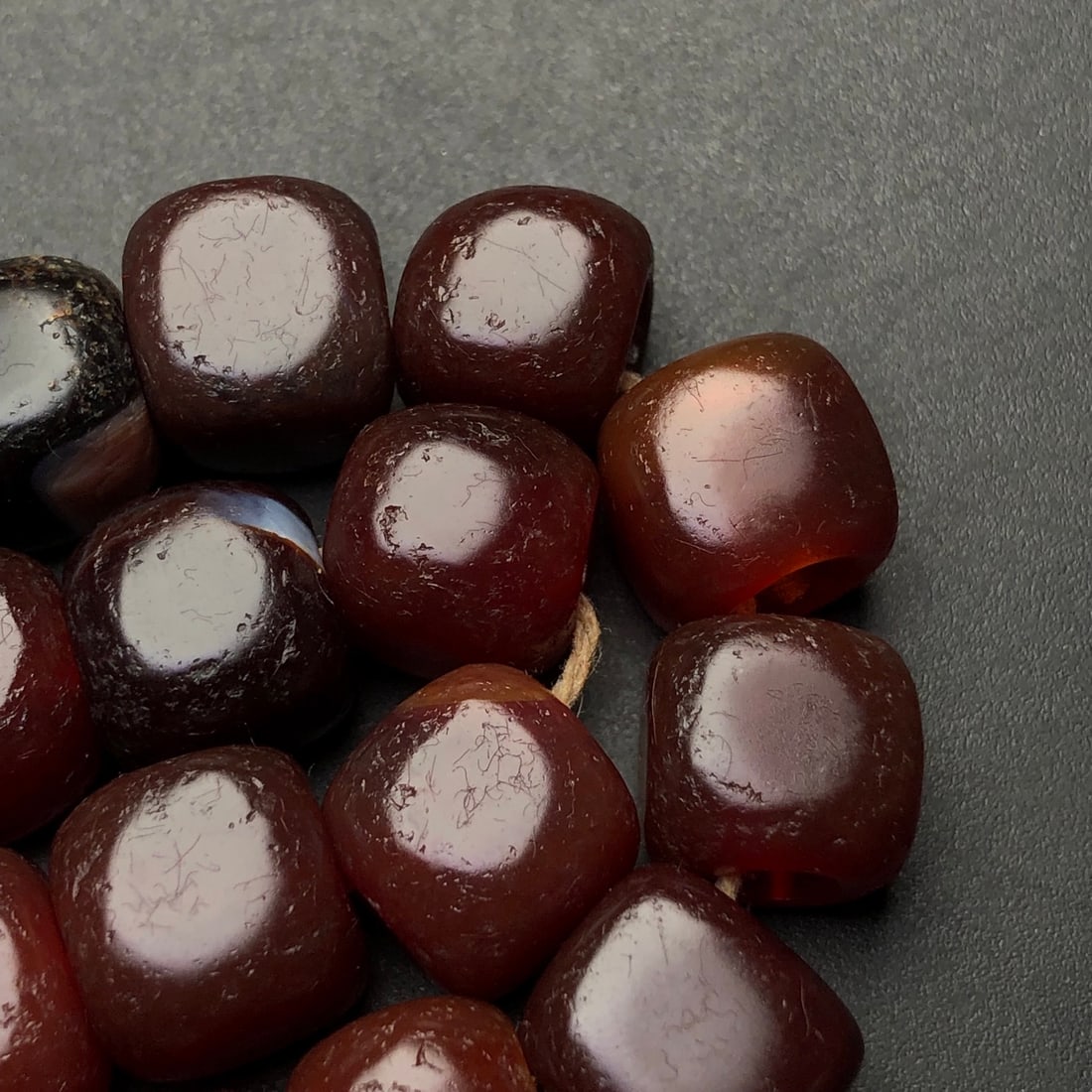 An Exquisite Agate Bracelets - 8