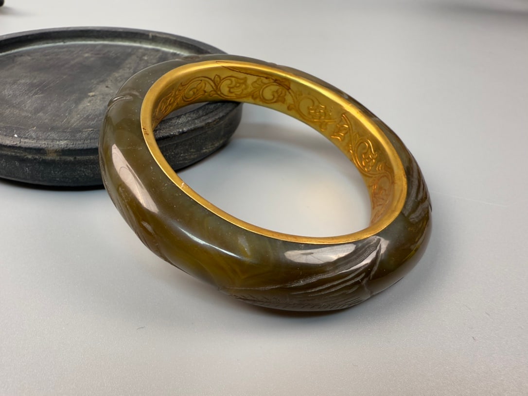 A Exquisite Agate Bracelet - 2