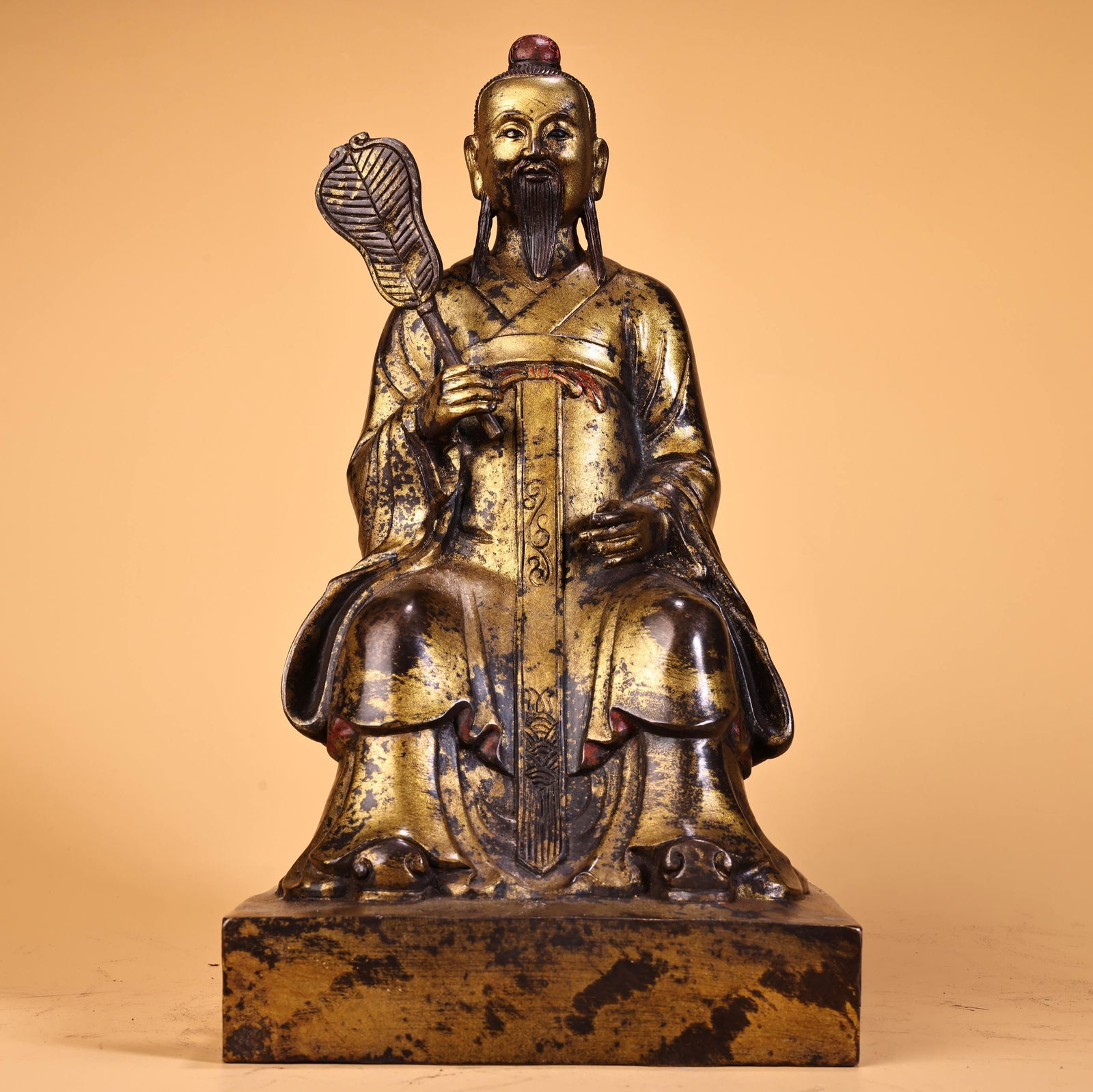 A Exquisite Bronze Gold Painted Buddha statue Ornament (1 of 11)