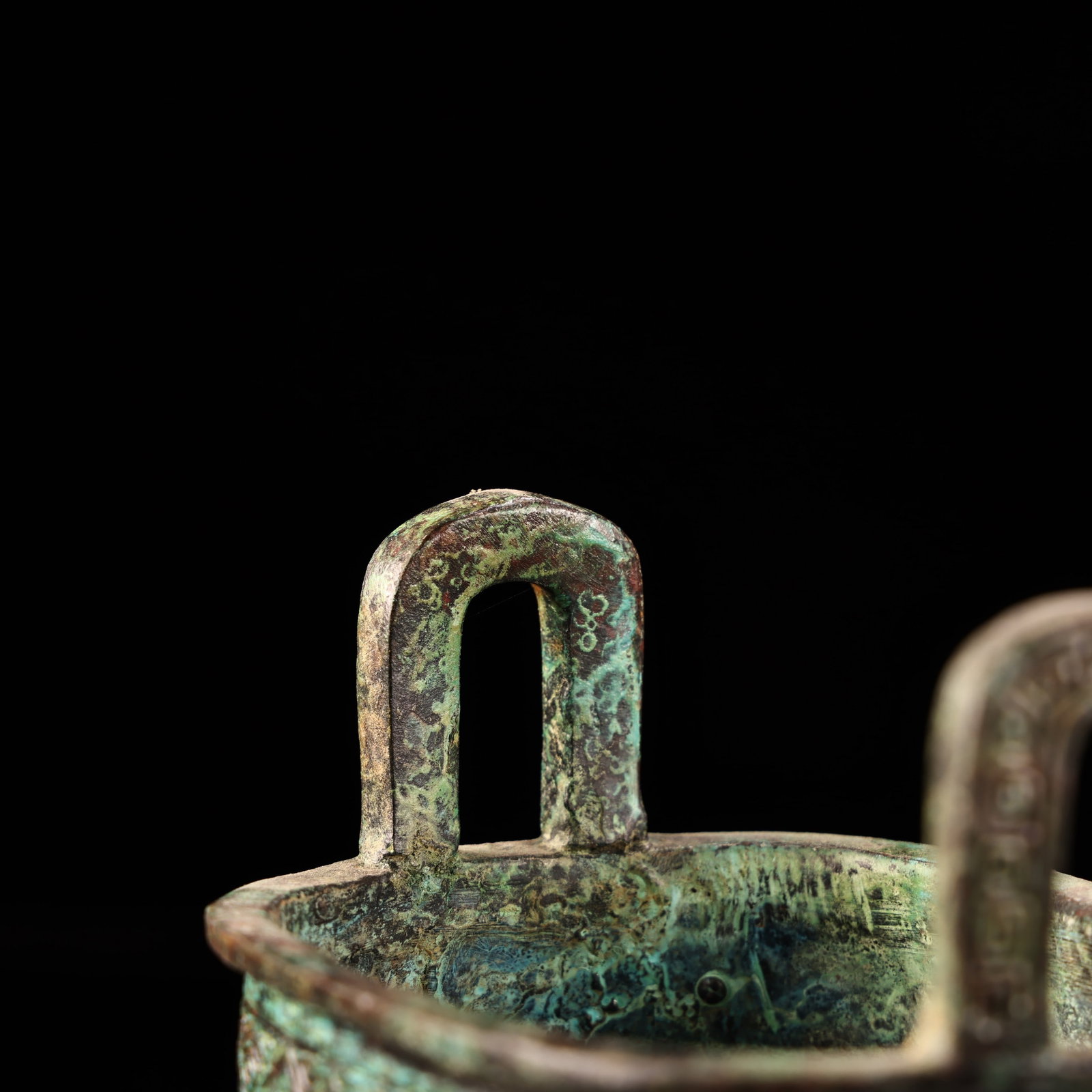 A Exquisite Bronze Tripod - 10