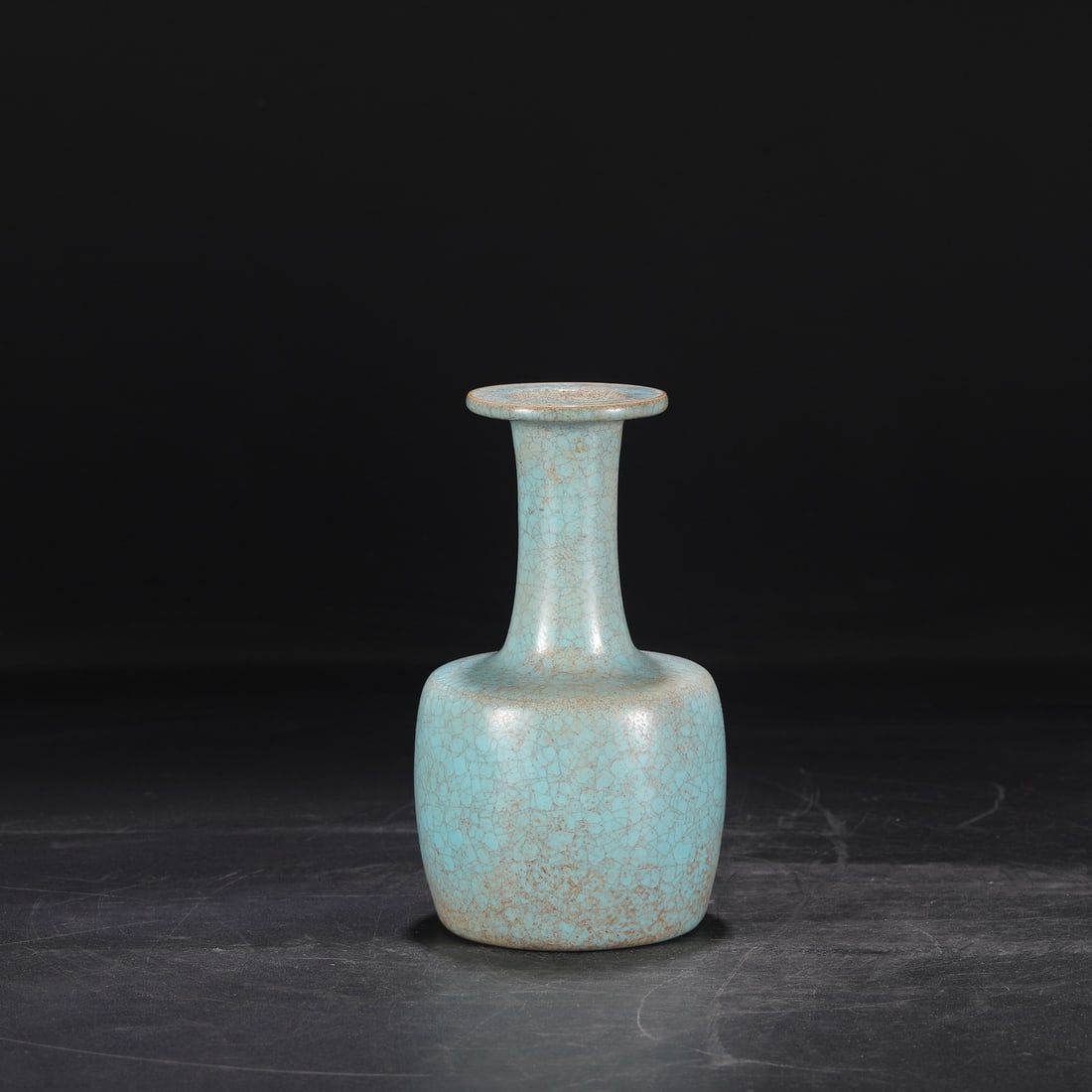 A Exquisite Ru yao Sky Blue Glazed ice Crackle Pattern Vase: A Exquisite Ru yao Sky Blue Glazed ice Crackle Pattern Vase.Song Dynasty, China.Size:7.3inx2.8inx3.9in 