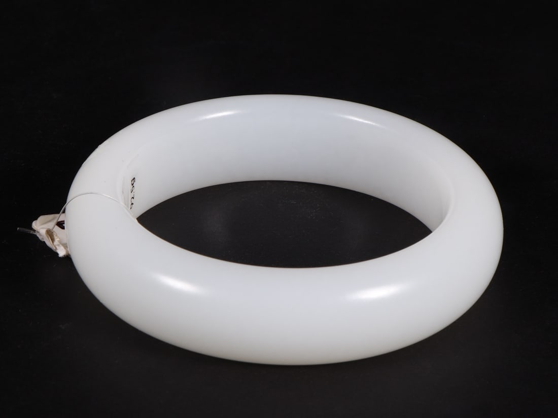 A Exquisite Hetian Jade Bracelet - 8