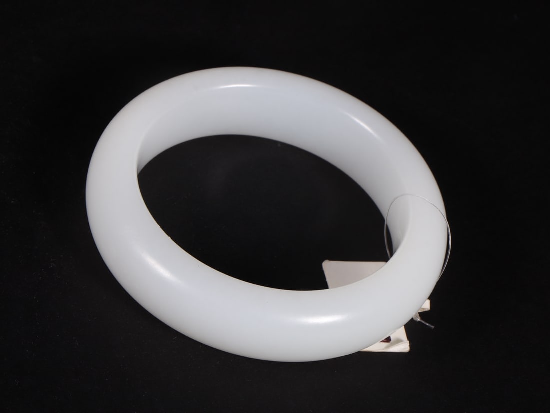 A Exquisite Hetian Jade Bracelet - 9