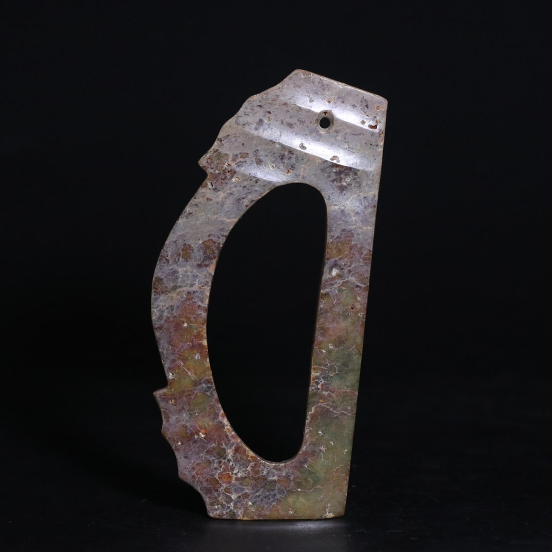 A Exquisite Gaogu Jade Knife: A Exquisite Gaogu Jade Knife,Ancient Time, China,Size:4.1inx2inx0.2in,Weight:36.6g 高古玉刀,远古时期