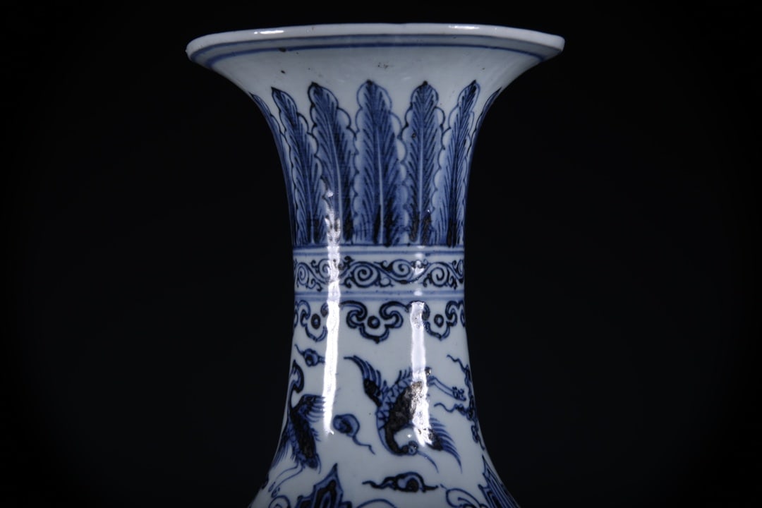 Blue and White Figures Pattern Vase - 2
